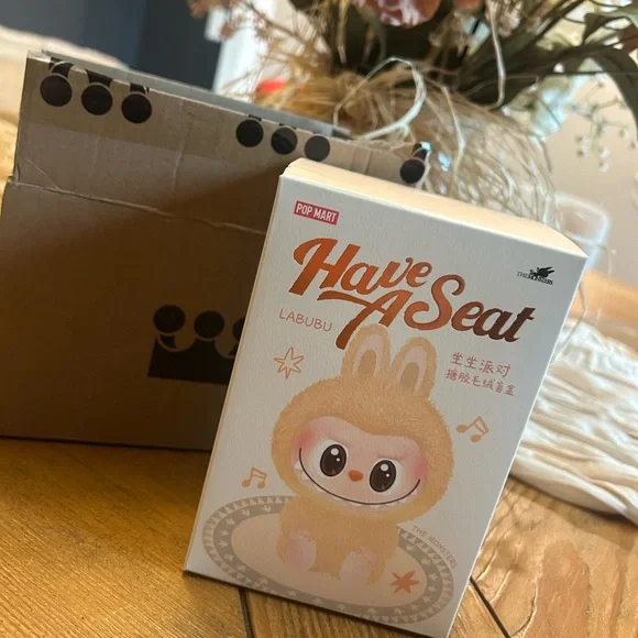 Pop Mart Sisi Labubu Have A Seat Plushie Labubu - Picture 3 of 11